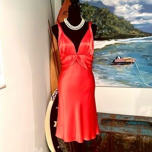 VTG,Issue New York, Elegant,& Timeless, Iconic Throw Back to Yesteryear, Size 8